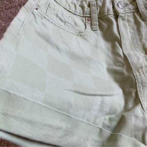 🚨Wild Fable Green Checker Highest Rise Mom Shorts Womens 2 Cuffed Skater Grunge - Picture 4 of 14